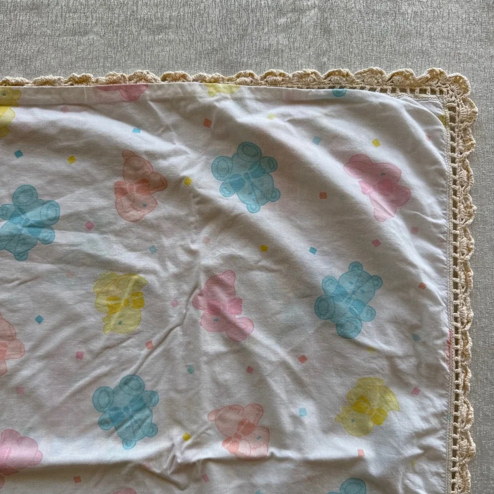 Vintage Reversible Baby Blanket Teddy Bears Crochet Lace Trim 48